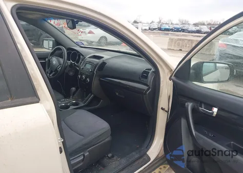 2012 Kia Sorento Lx from USA, damaged, VIN 5XYKT4A64CG208830